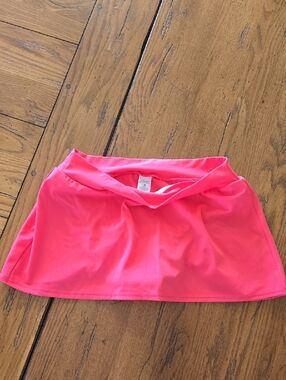 VENUS Neon Coral Athletic Skirt Swim Skort Size M New Without Tags